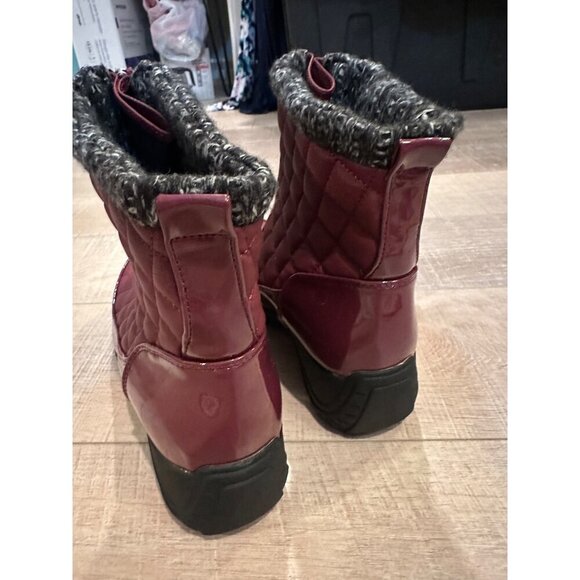 KHOMBU WOMENS RED BOOTS NEW MEGAN SIZE 9 - Picture 2 of 10